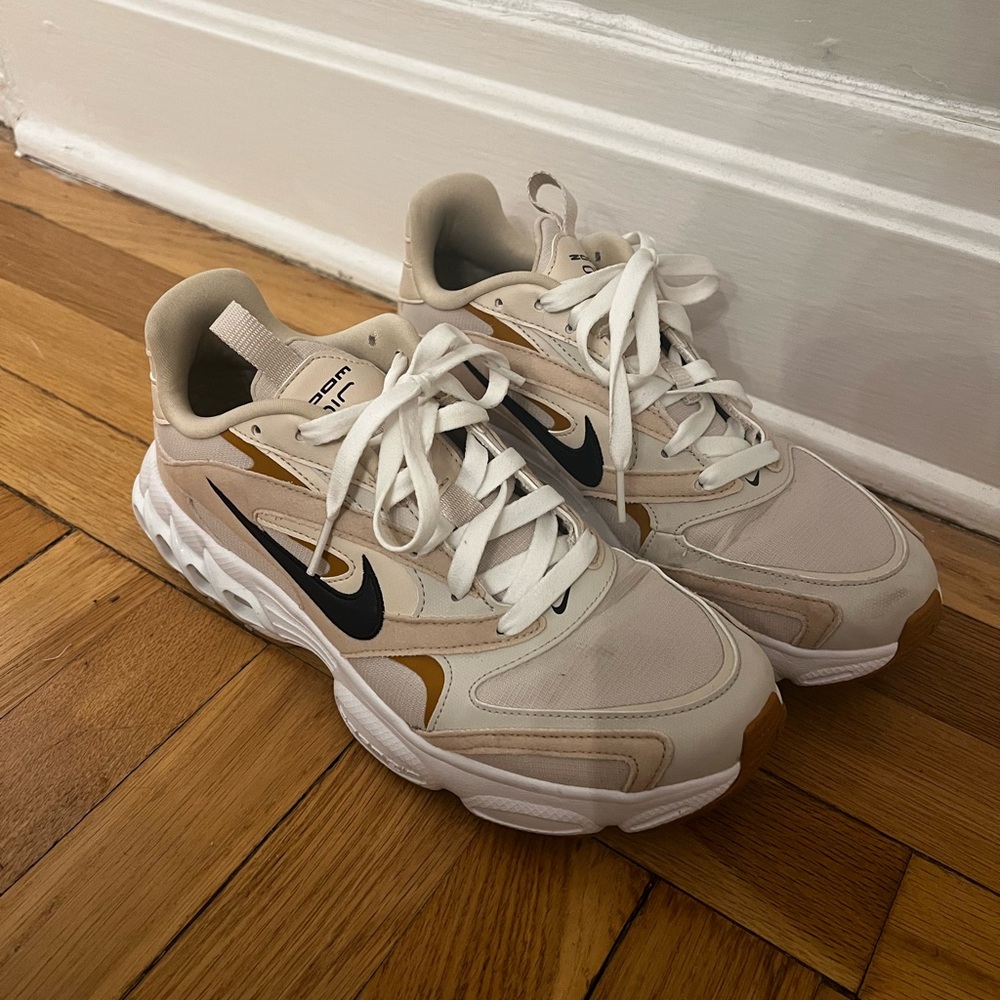 Nike Zoom Air Fire Sneakers